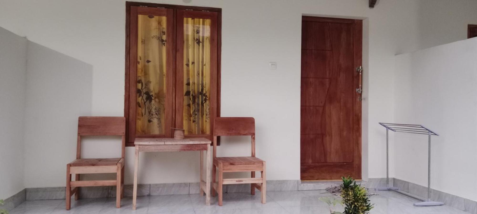Selow Homestay Kuta  Eksteriør bilde